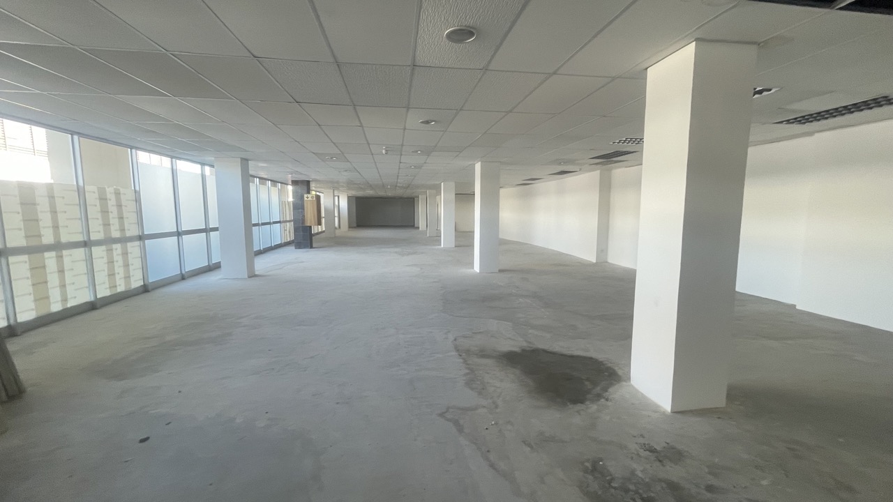 To Let commercial Property for Rent in Athlone Western Cape